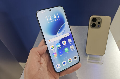 vivo V70