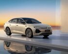 Hybrydowy sedan plug-in o zasięgu ponad 2000 km. Brzmi aż niewiarygodnie