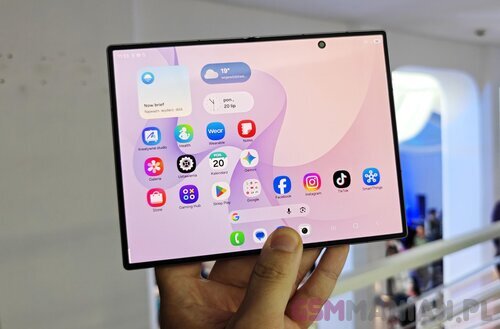 Samsung Galaxy Z Fold 8