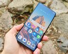 Zrobi świetne zdjęcie, w dzień się nie rozładuje i nie utonie. Taki telefon aż chce się kupić!