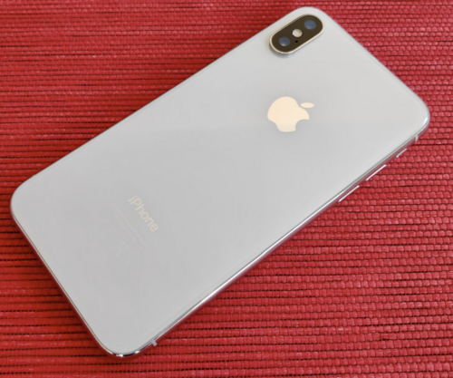 iPhone X