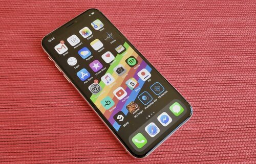 iPhone X