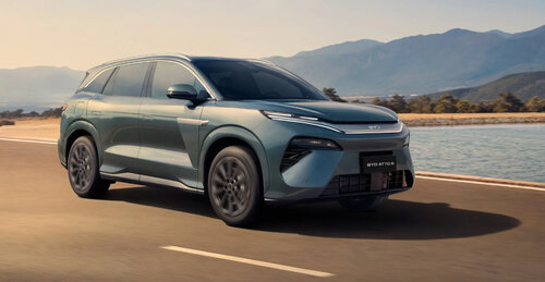BYD Atto 8