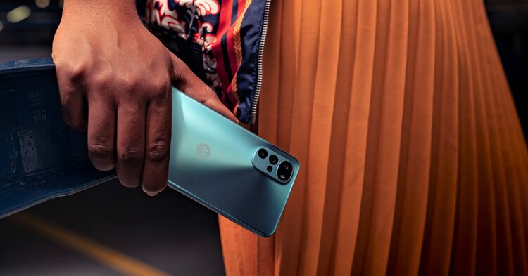 90 Hz, aparat 50 MP, bateria 5000 mAh i czysty Android w cenie poniżej 500 złotych? Tak, w tej promocji! - 