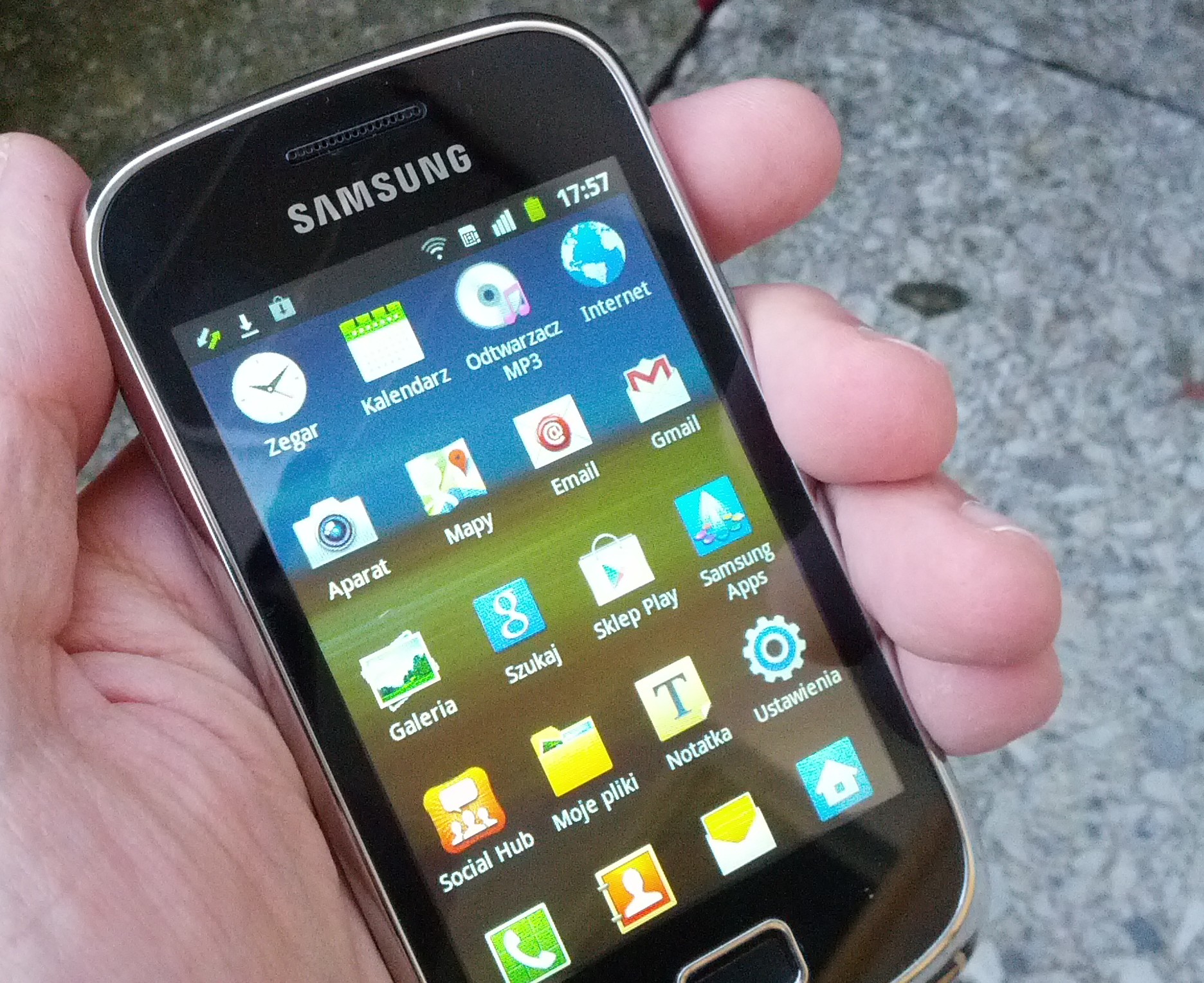Купить галакси б у. Samsung Mini 2. Samsung Galaxy Mini. Самсунг с2 мини. Самсунг галакси мини 2.