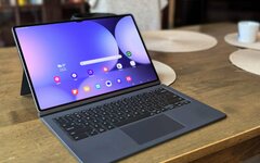 tablet z rysikiem 