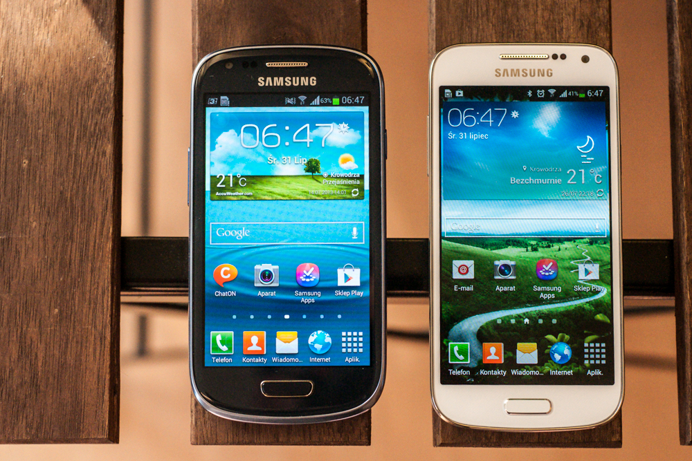 Samsung s какой лучше. Samsung Galaxy s3 Mini. Samsung Galaxy s4 Mini. Samsung Galaxy s 3 2012 года. Самсунг галакси с 3 мини.